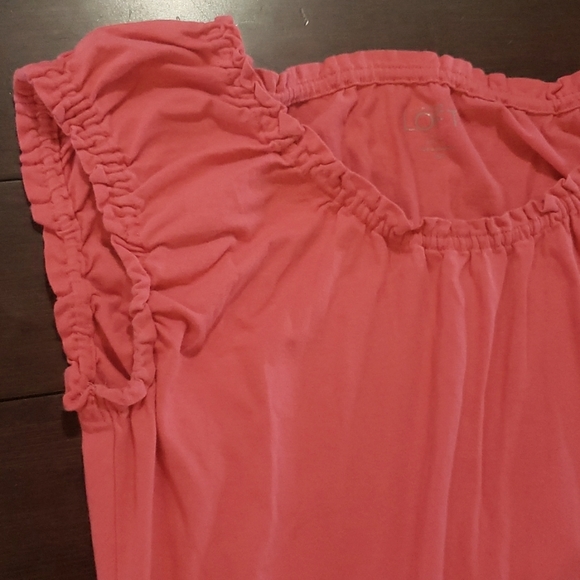 Loft tshirt - Picture 2 of 2